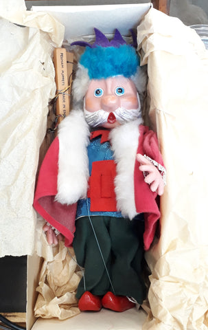 Pelham Puppets King Marionette SL22